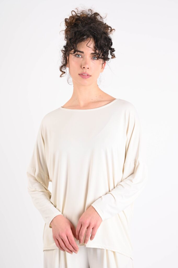 MAGLIA OVER A MANICHE LUNGHE IN MODAL 