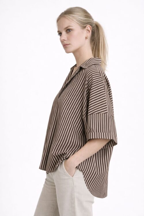 Alternative view of BLUSA A RIGHE CON SCOLLO A V