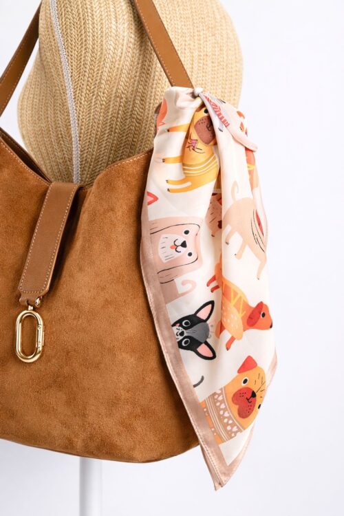 FOULARD CON VARIE FANTASIE