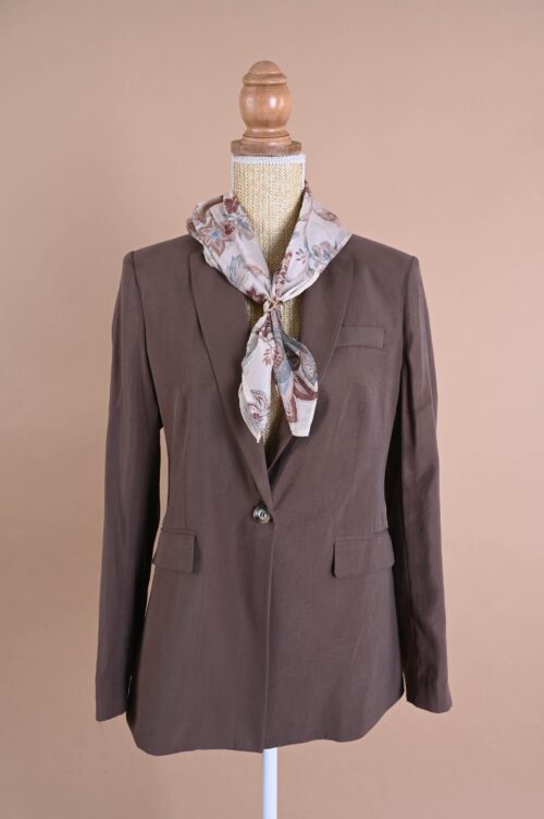 Alternative view of GIACCA IN MODAL CON FOULARD