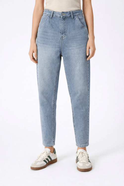 JEANS VITA ALTA CON LAVAGGIO DELAVÉ