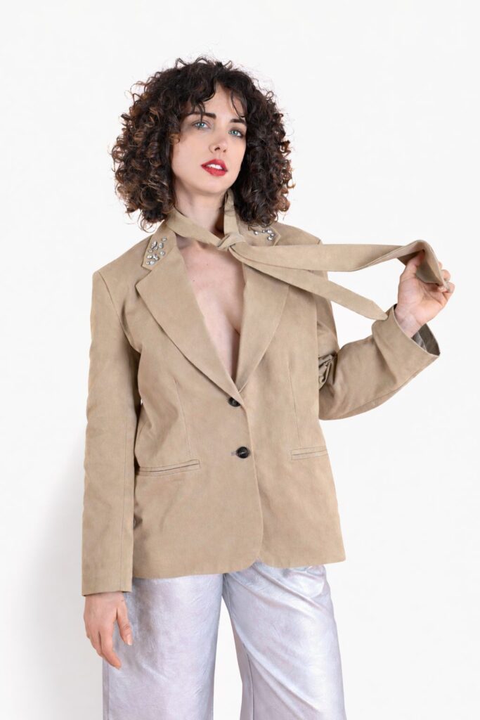 JACKET WITH TIE AND RHINESTONES 