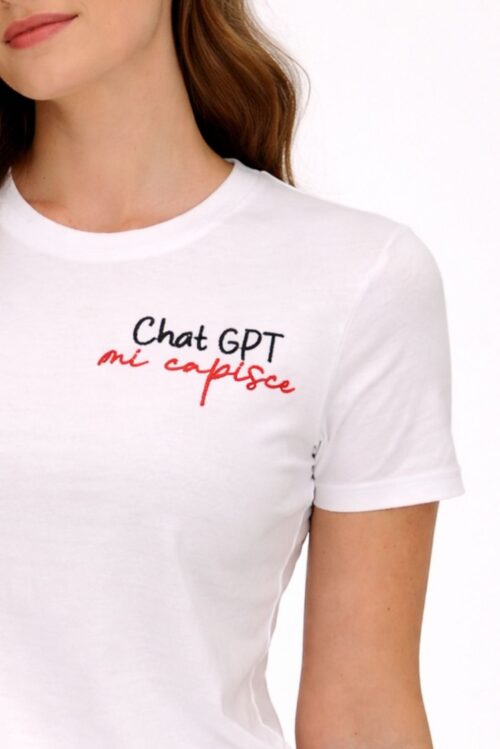 Alternative view of T-SHIRT RICAMO "CHATGPT MI CAPISCE"