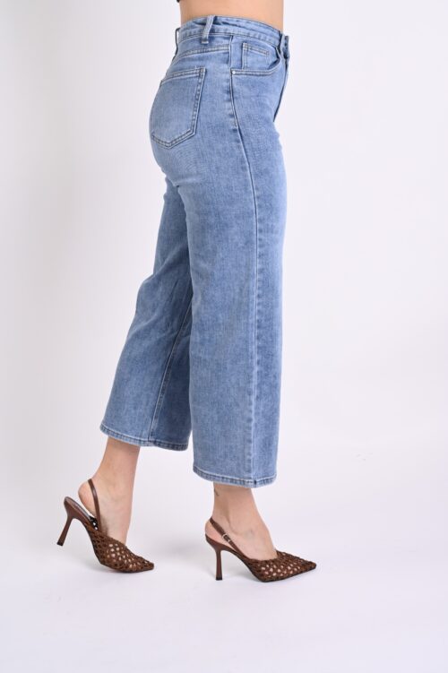 Alternative view of JEANS CROP
