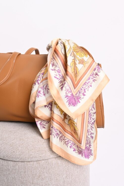 Alternative view of FOULARD FANTASIA FLOREALE