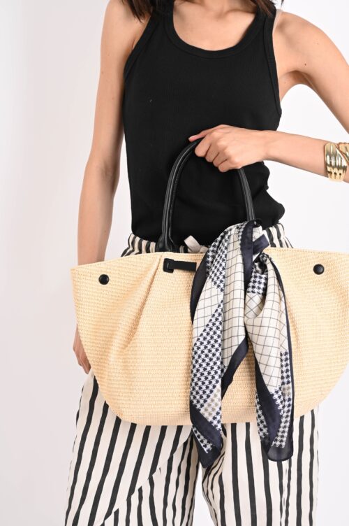 Alternative view of FOULARD FANTASIA PIED DE POULE