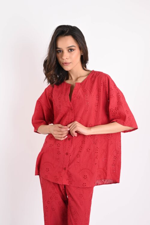 CAMICIA IN SANGALLO CON COLLO ALLA COREANA