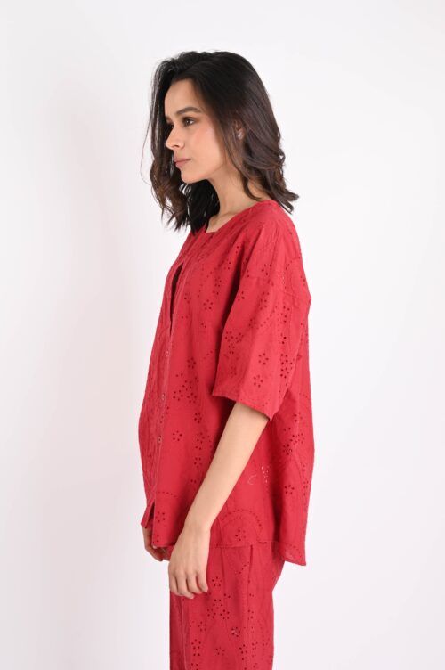 Alternative view of CAMICIA IN SANGALLO CON COLLO ALLA COREANA