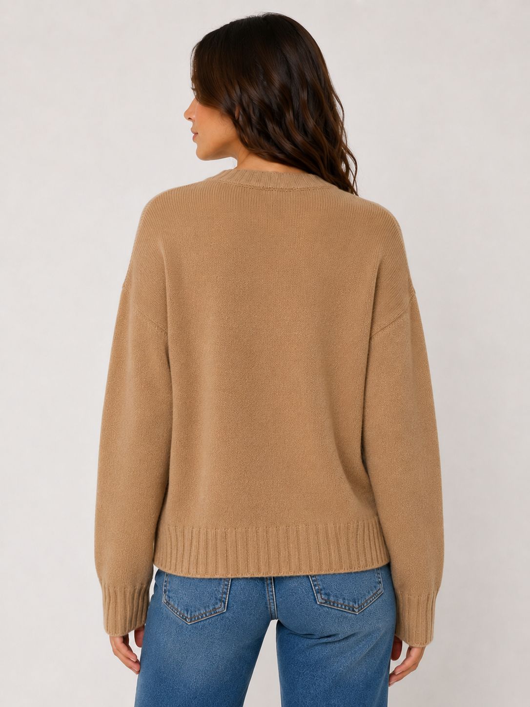 MAGLIONE MORBIDO GIROCOLLO IN LANA - immagine 3