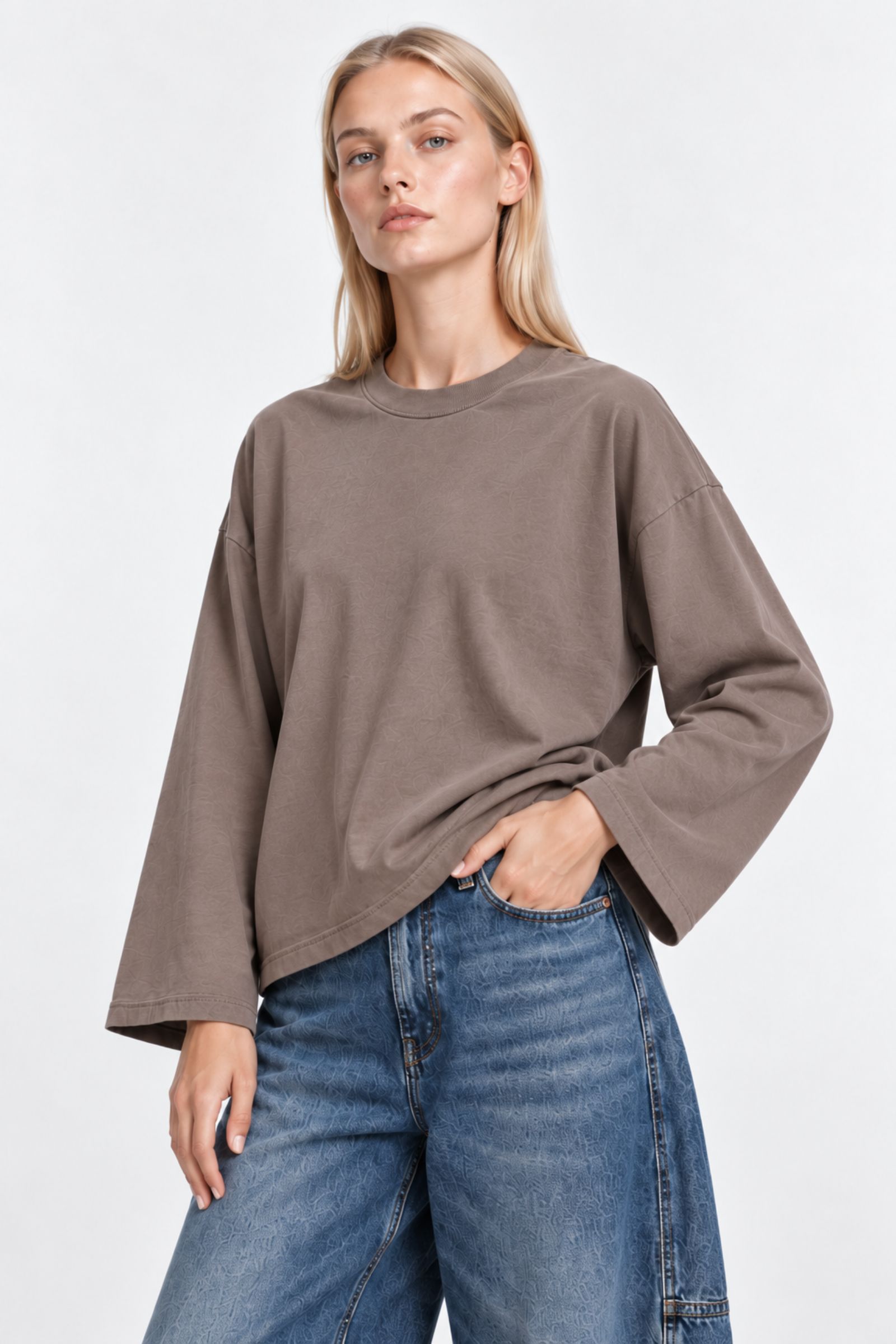 T-SHIRT OVERSIZE A MANICHE LUNGHE AMPIE