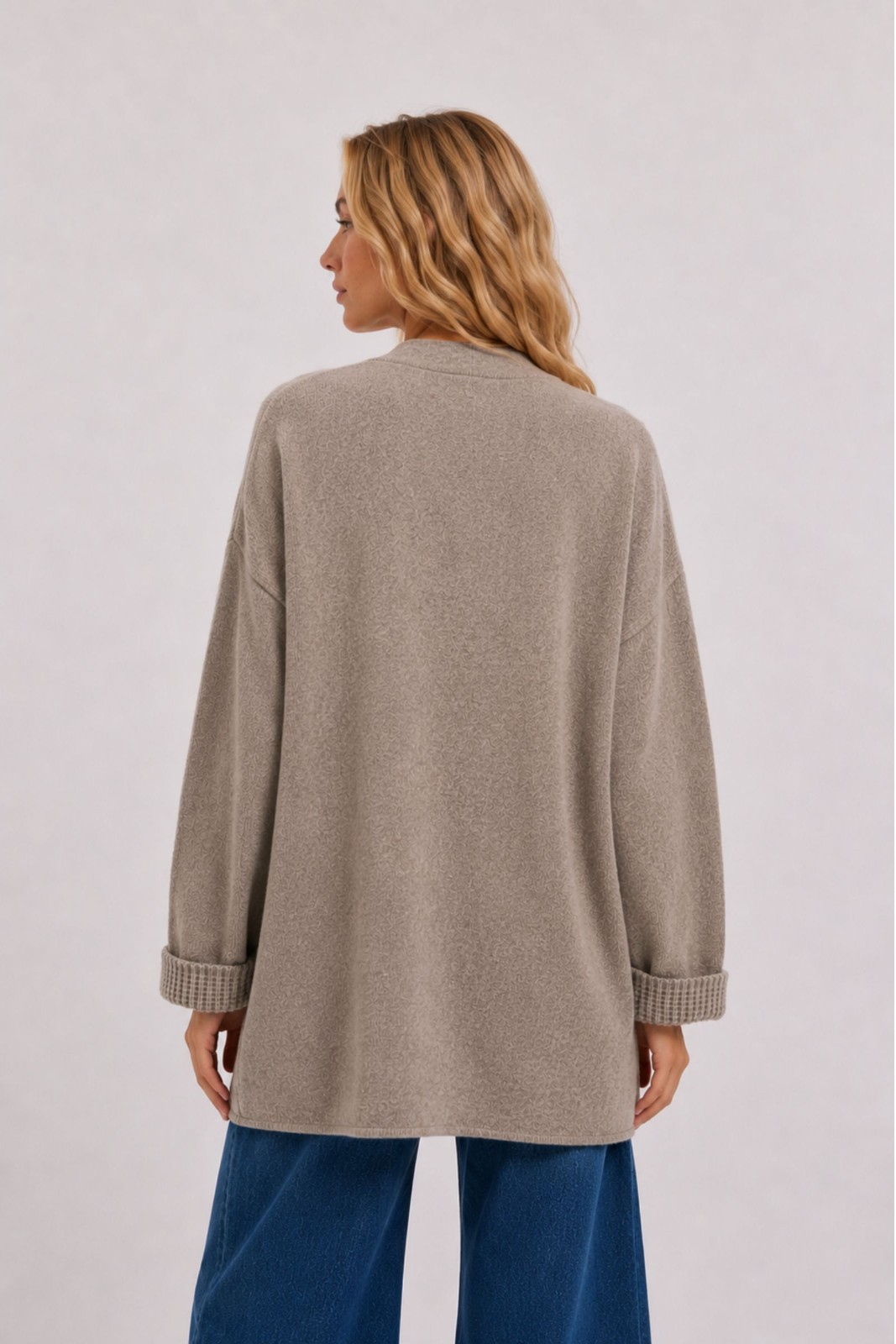 CARDIGAN LUNGO CON TASCHE - immagine 3