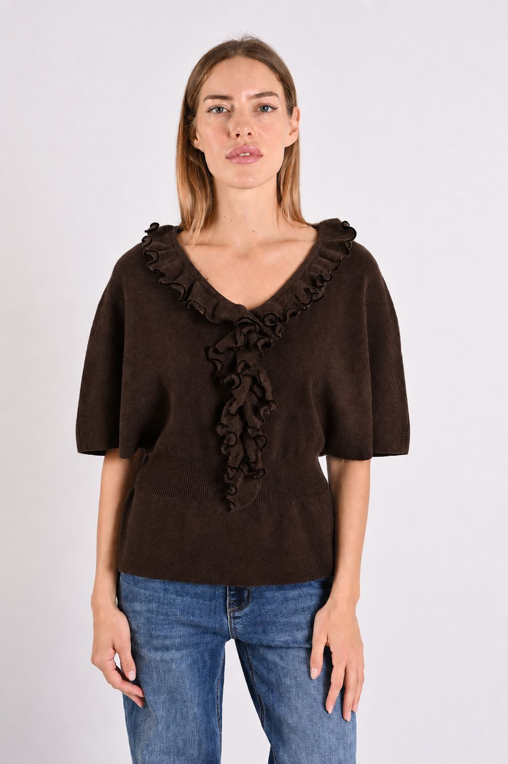 5074e047-9a42-4d6b-aa6c-aa5d88d9bfdf MAGLIA CON VOLANT SULLO SCOLLO - Moro, TU