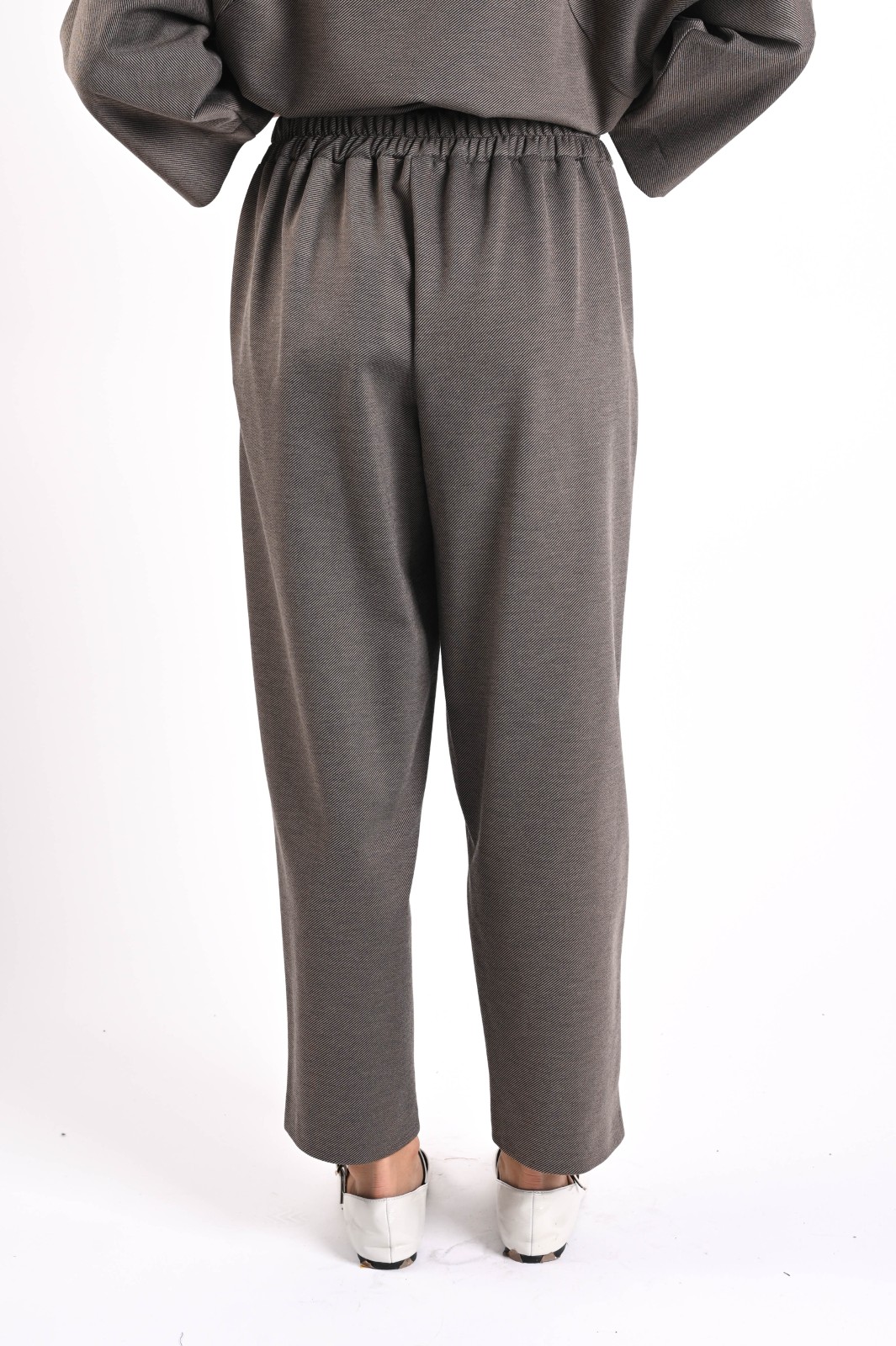 PANTALONI A SIGARETTA IN MAGLIA JERSEY - Image 4