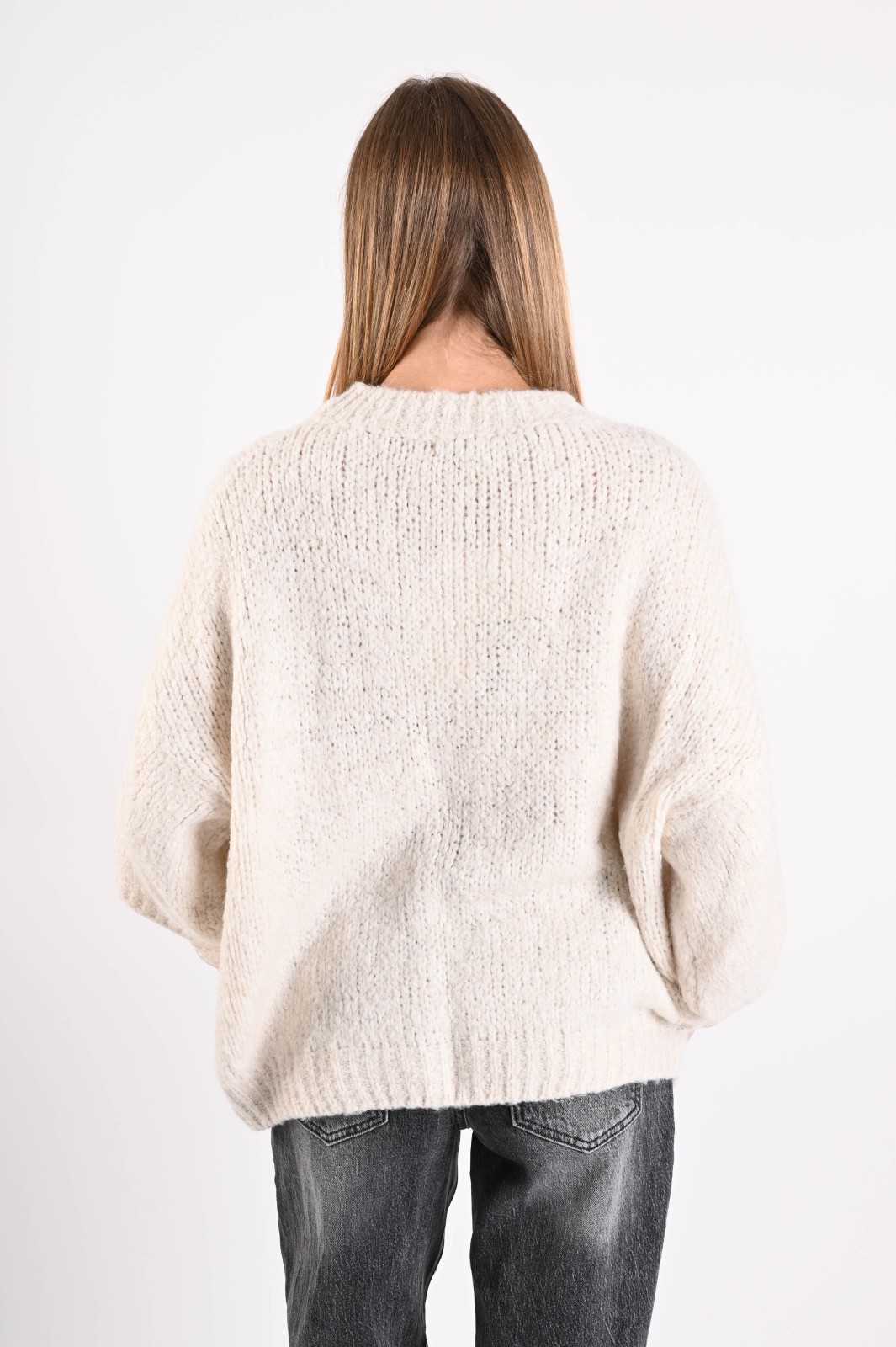 MAGLIONE MORBIDO CON DETTAGLI IN PIZZO - immagine 3
