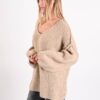 MAGLIONE OVERSIZE MORBIDO CON SCOLLO AMPIO - immagine 2