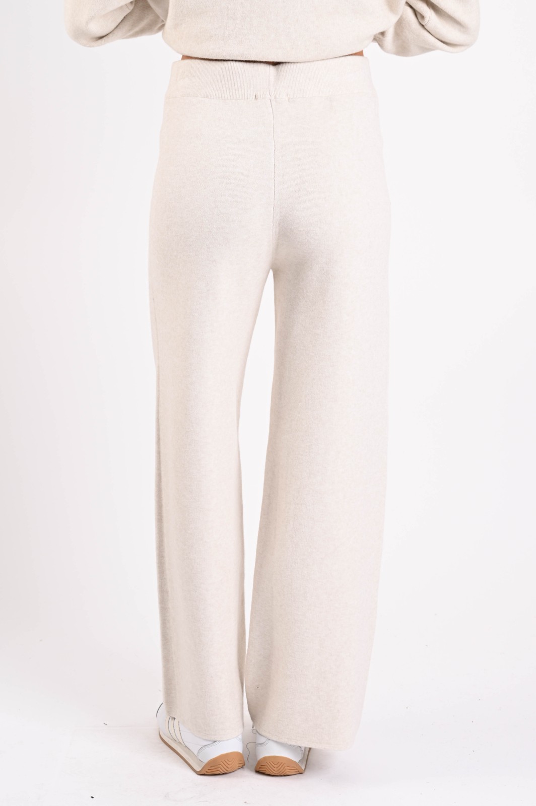 PANTALONI IN MAGLIA CON BOTTONI DORATI - immagine 3