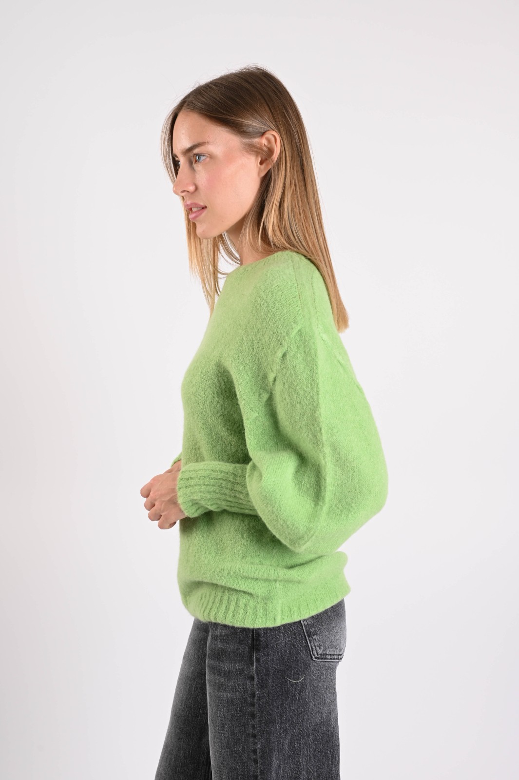 MAGLIONE MORBIDO CON MANICHE A SBUFFO - immagine 2
