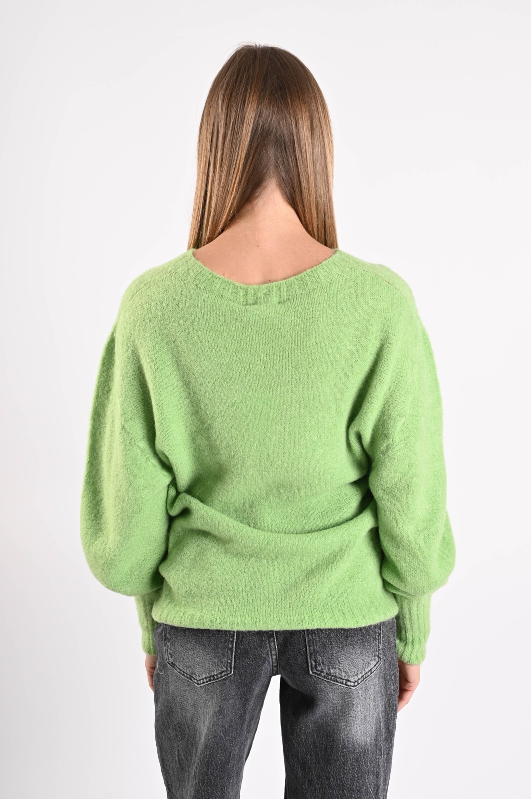 MAGLIONE MORBIDO CON MANICHE A SBUFFO - immagine 3