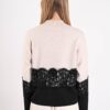 MAGLIA CON INSERTI IN PIZZO - immagine 4