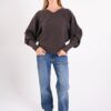 MAGLIONE CON SCOLLO A V E MANICHE AMPIE - immagine 4
