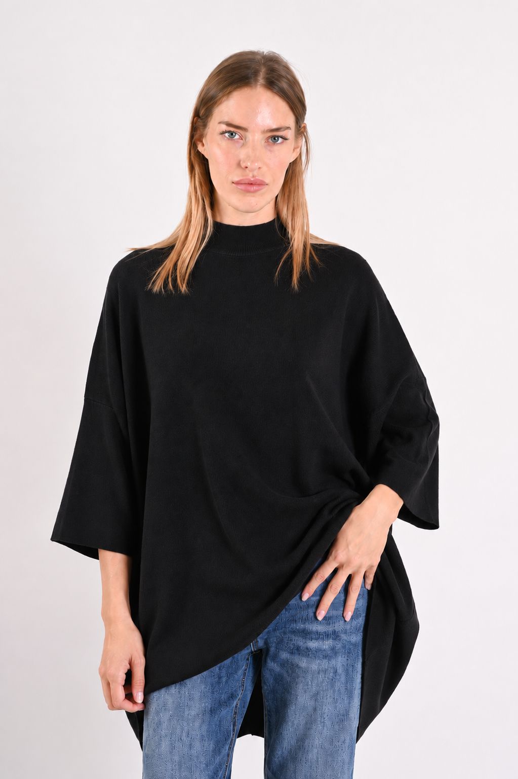 af959091-74ad-41dc-bb42-bf98db1d112d MAGLIA LUNGA CON MANICHE A 3/4 - Nero, TU