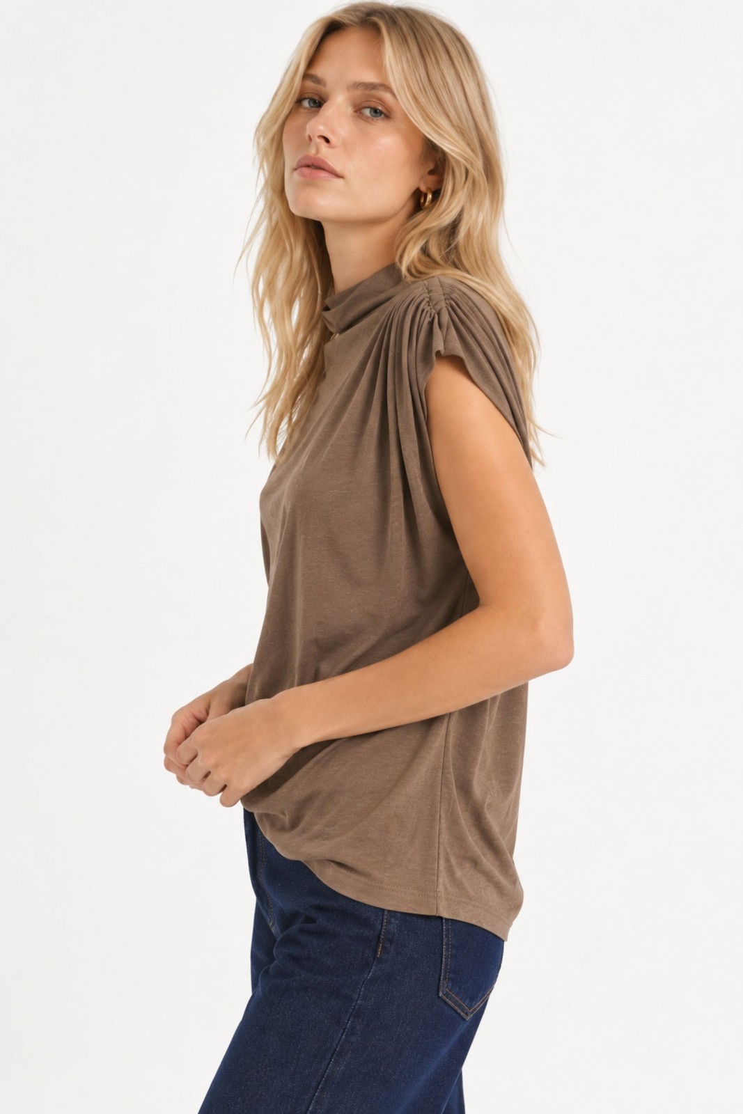 TOP DRAPPEGGIATO CON COLLO ALTO - immagine 2
