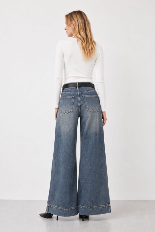 Alternative view of JEANS CULOTTE CON CINTURA