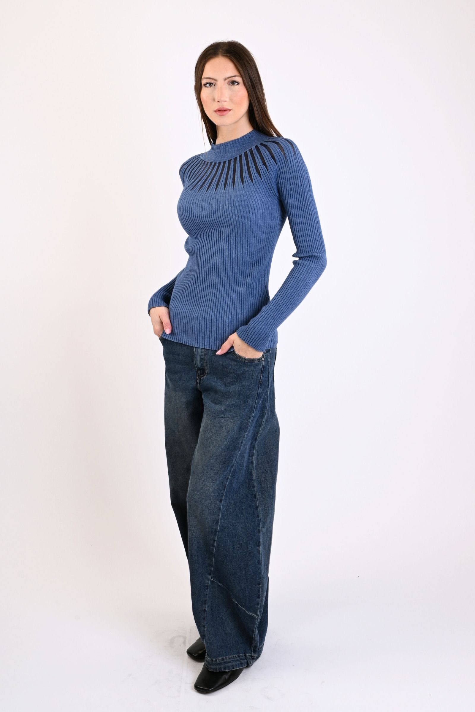 MAGLIA CON EFFETTO TRASPARENZA - immagine 2