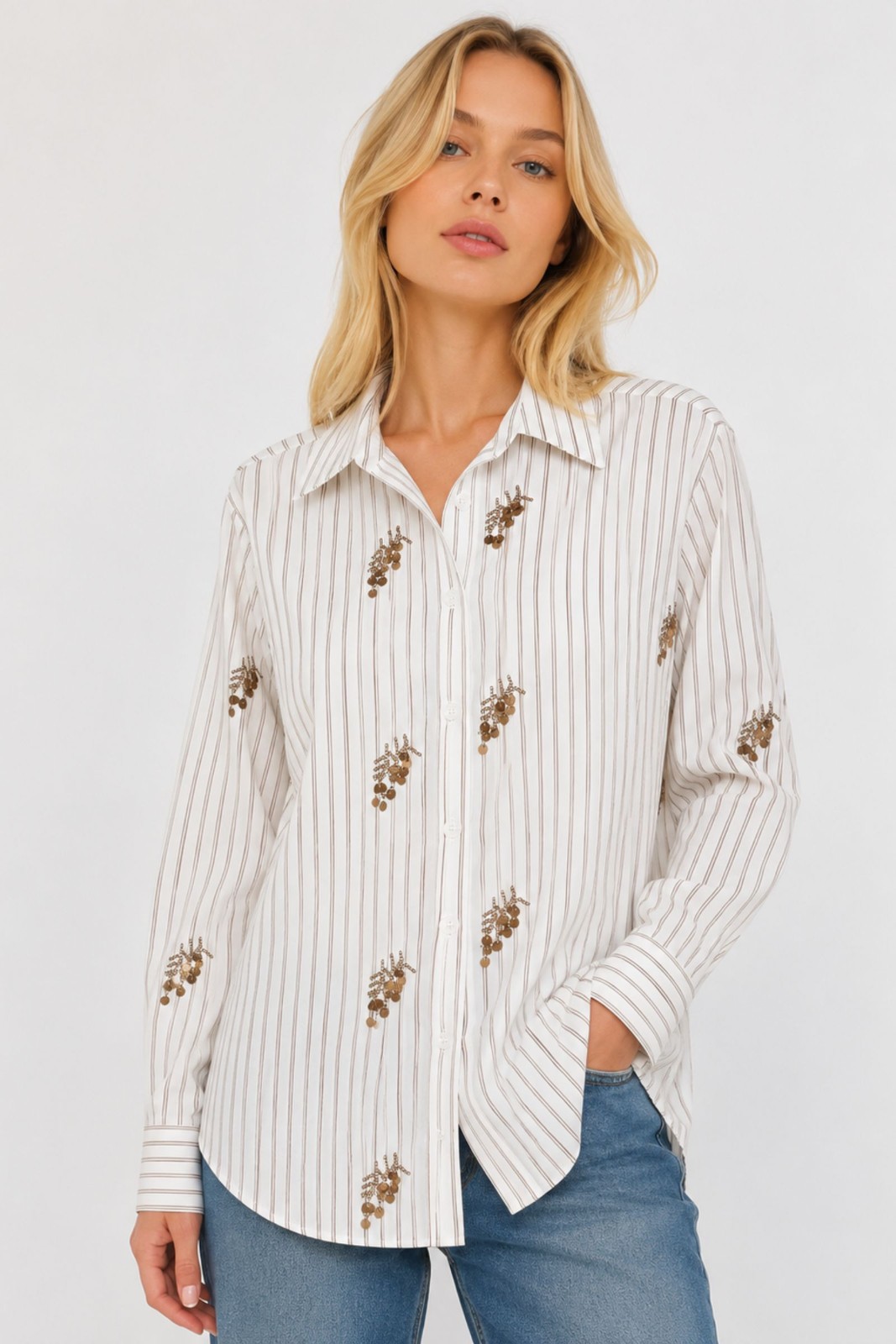 CAMICIA GESSATA CON PAILLETTES RICAMATE - immagine 5