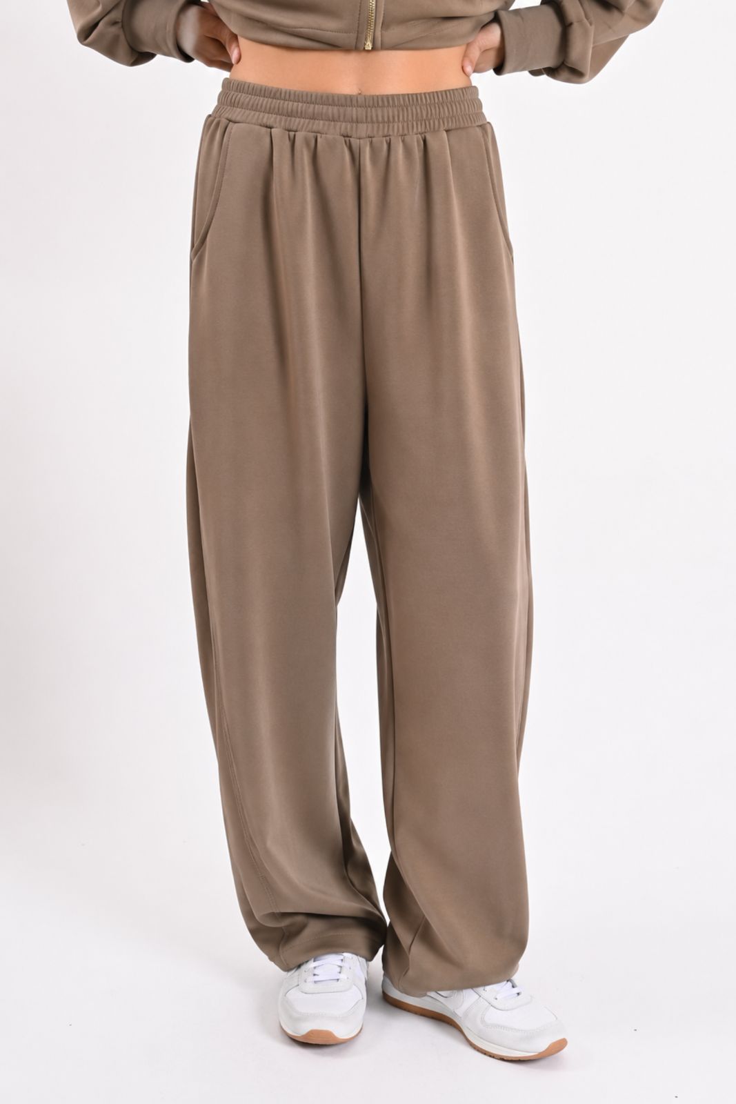 BM26327-06_FANGO PANTALONI AMPI IN TESSUTO MORBIDO EFFETTO TUTA - Fango, S