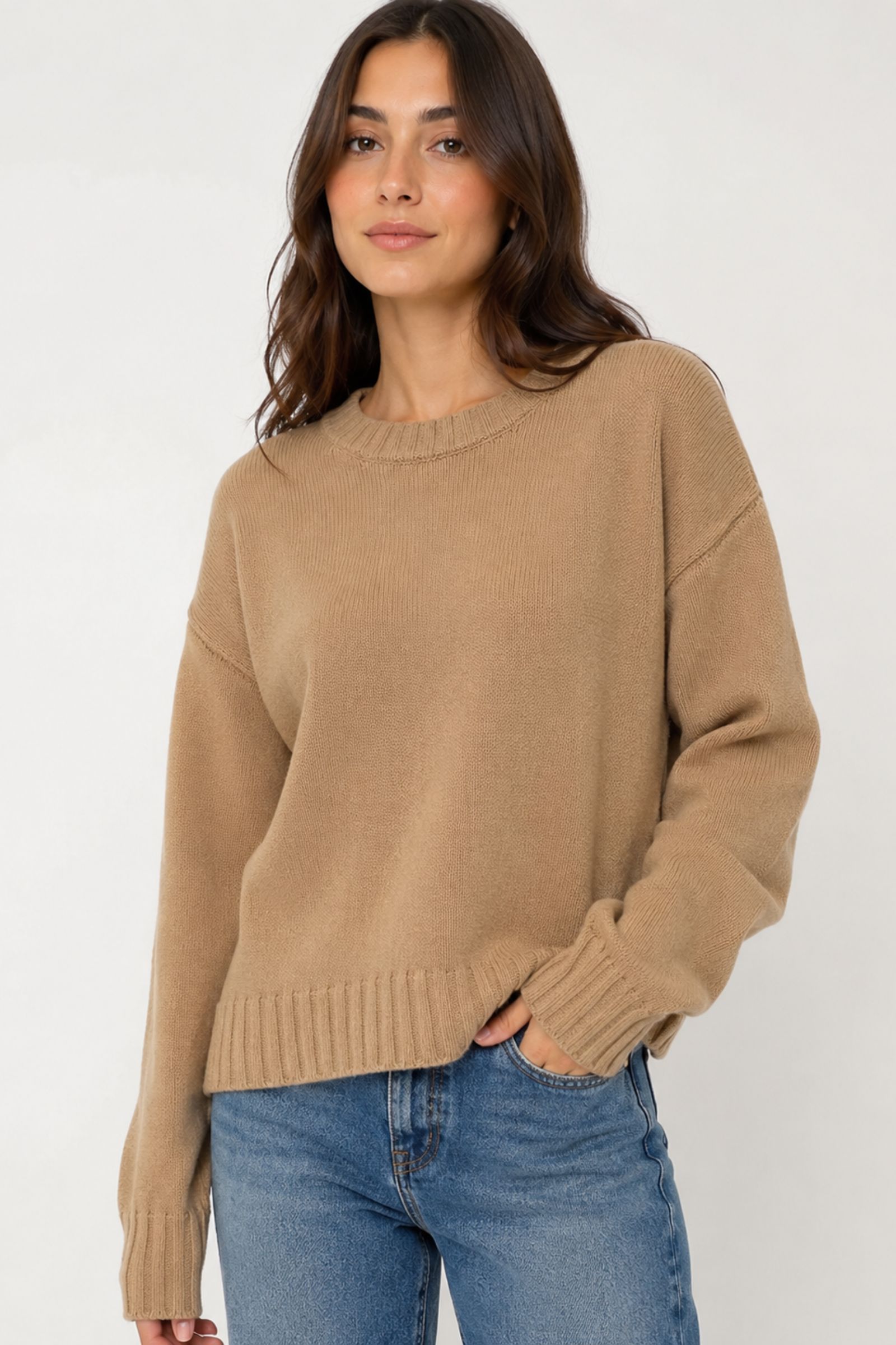 MAGLIONE MORBIDO GIROCOLLO IN LANA