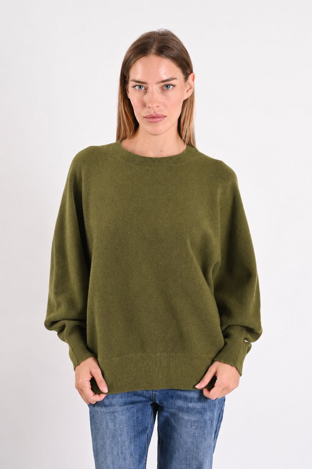 821cff5e-81d7-4ba4-b06d-c3b436faa237 MAGLIA OVERSIZE GIROCOLLO IN MAGLIA MORBIDA CON MANICHE AMPIE - Aceite, TU