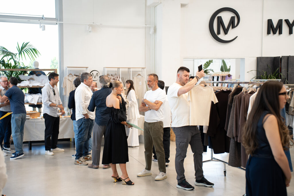 Abbigliamento donna all'ingrosso per boutique
