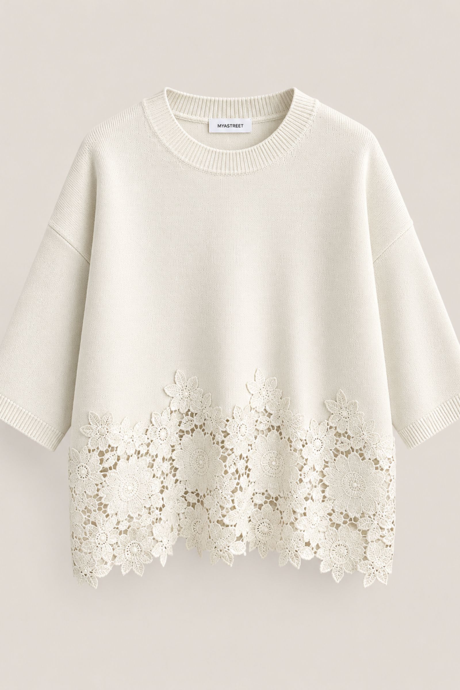 33 MAGLIA OVERSIZE CON INSERTO IN PIZZO - Panna, TU