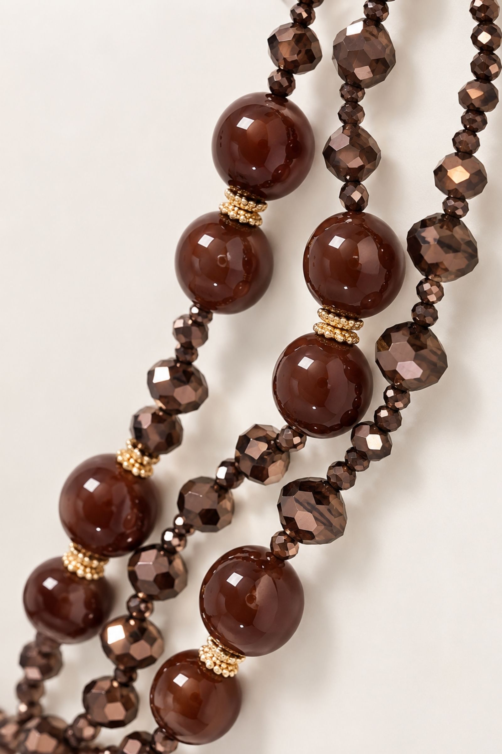COLLANA LUNGA MULTIFILO CON SFERE E CRISTALLI - immagine 2