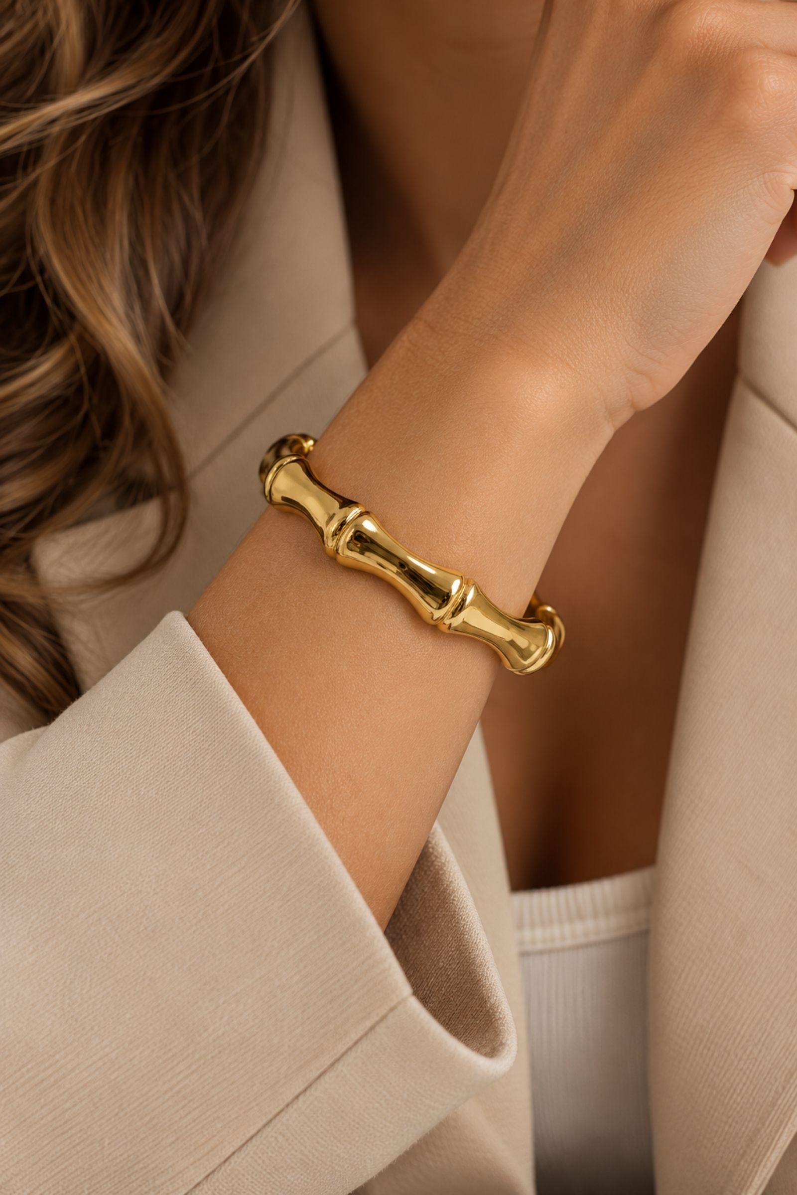 BRACCIALE RIGIDO GEOMETRICO