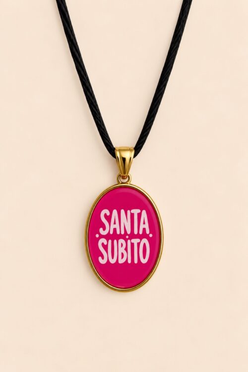 CHARM CIONDOLO "SANTA SUBITO" OVALE IN ORO E MAGENTA
