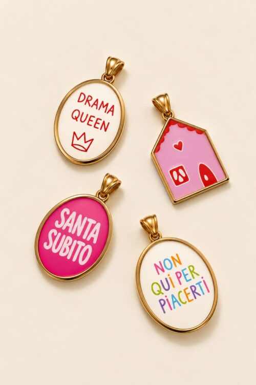 Alternative view of CHARM OVALE CON SCRITTA
