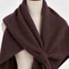 SCIARPA TRIANGOLARE IN MAGLIA - immagine 2