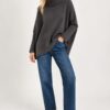 MAGLIA OVERSIZE CON MAXI COLLO A COSTE - immagine 3