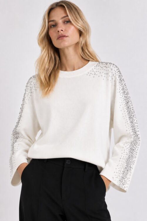 MAGLIA GIROCOLLO CON STRASS SULLE MANICHE