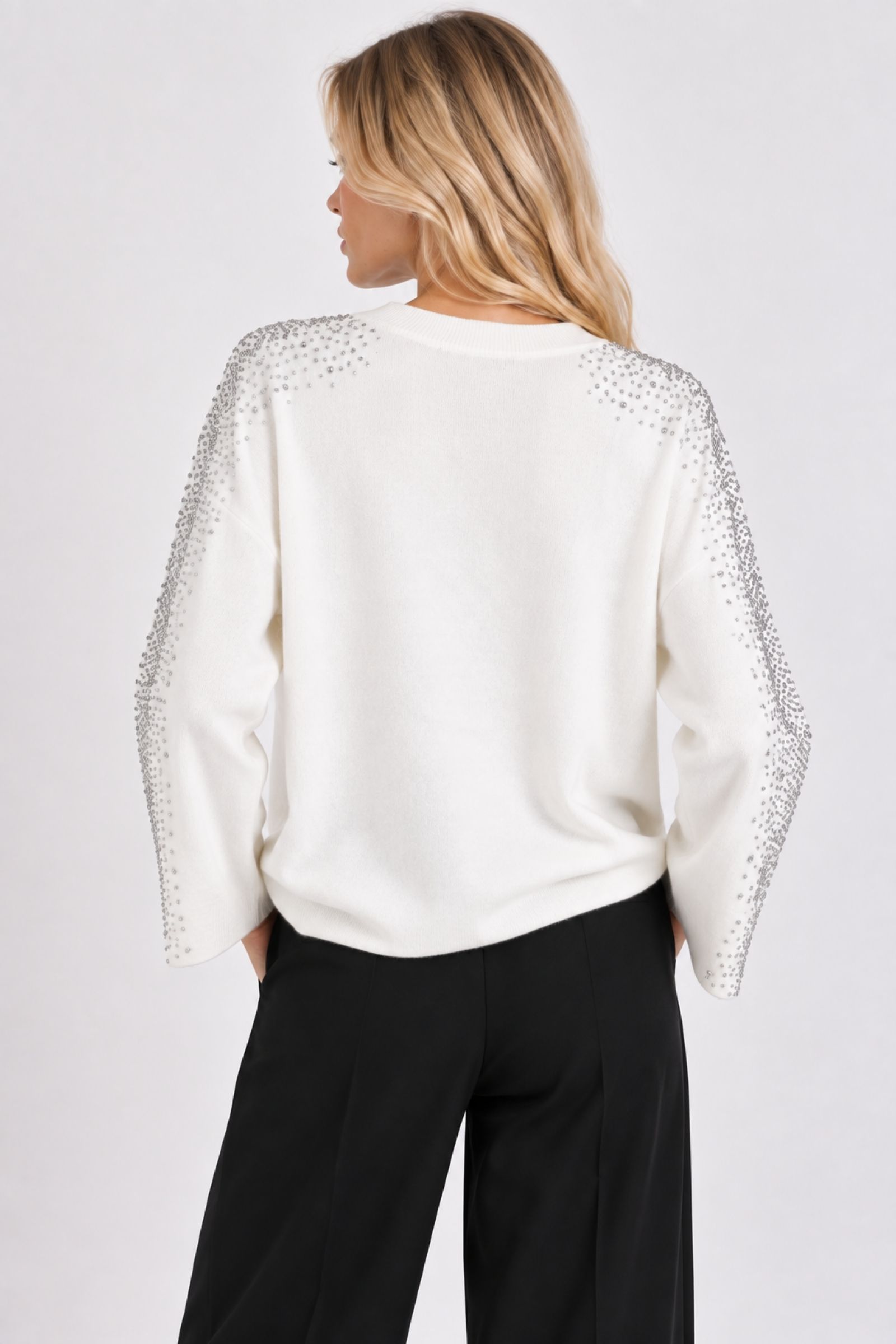 MAGLIA GIROCOLLO CON STRASS SULLE MANICHE - immagine 2