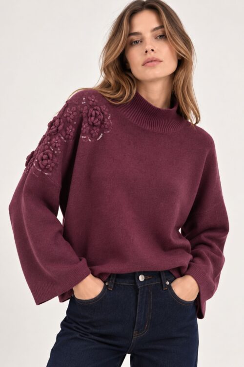 MAGLIA CON FIORI 3D E PAILLETTES