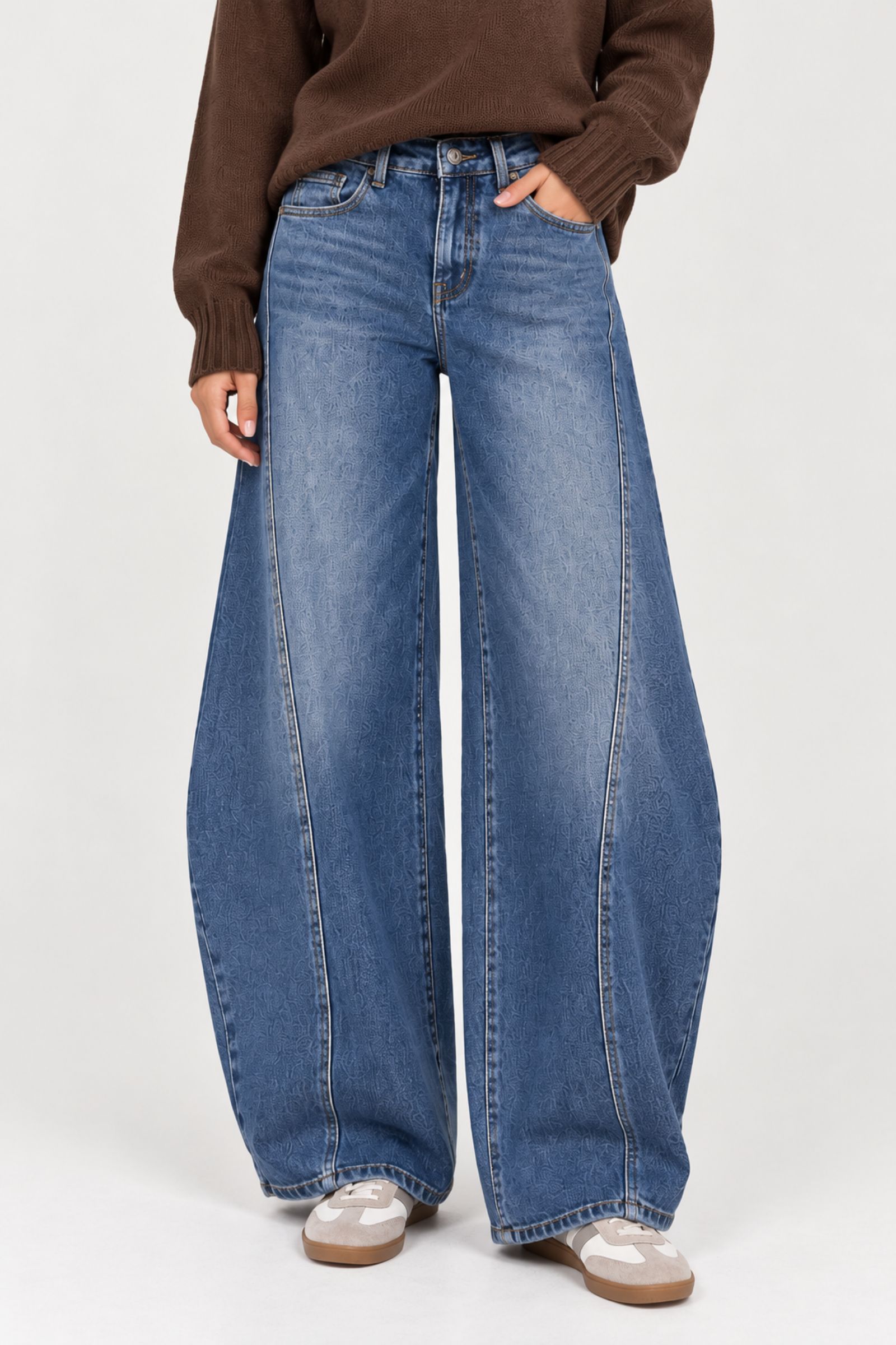 JEANS BALLOON CON CUCITURE A VISTA - immagine 3