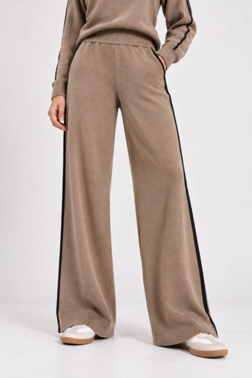 Alternative view of PANTALONE IN MAGLIA CON PROFILO A CONTRASTO