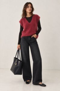 GILET EFFETTO SOFFICE CON SCOLLO A V