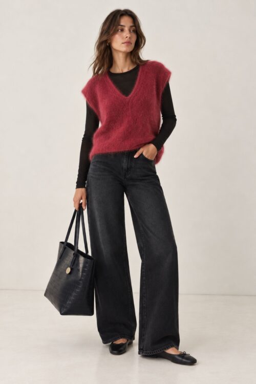 GILET EFFETTO SOFFICE CON SCOLLO A V