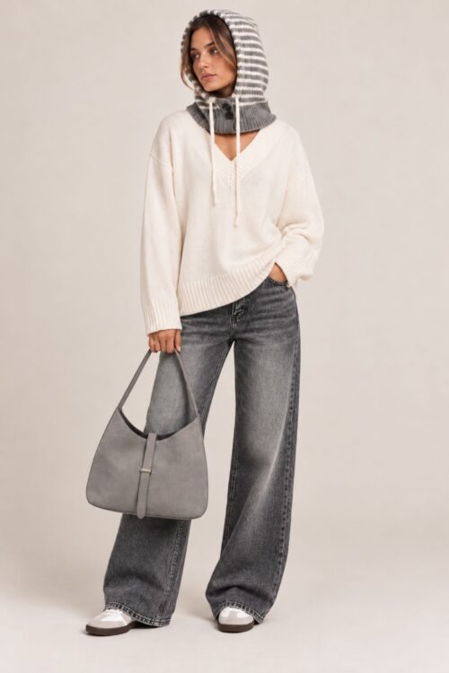 BALACLAVA IN MAGLIA A RIGHE CON BOTTONI