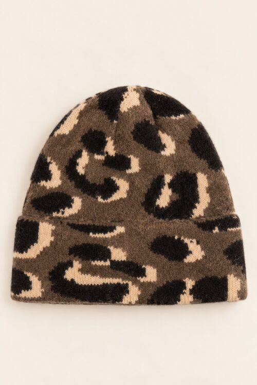 Alternative view of BERRETTO IN MAGLIA CON FANTASIA ANIMALIER
