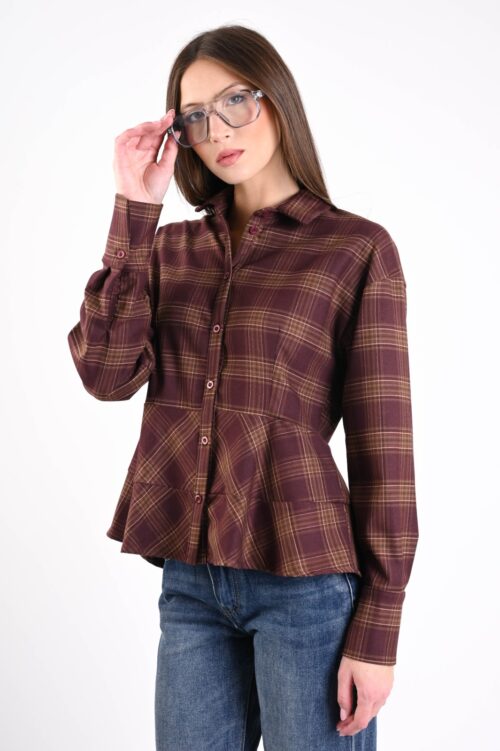 CAMICIA A QUADRI SVASATA CON MANICHE AMPIE